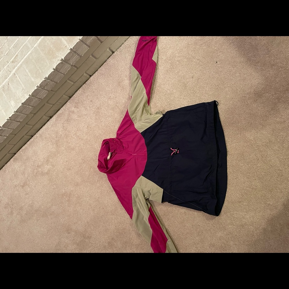 Lululemon windbreaker